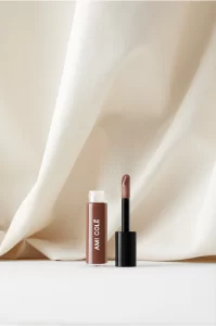Ami Cole Excellence rosy brown lip oil - lip glosses to wear this summer